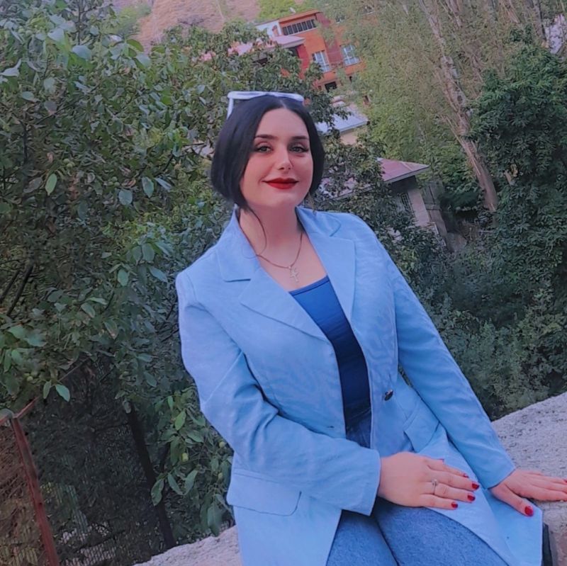 nargeslalani نرگس لالانی